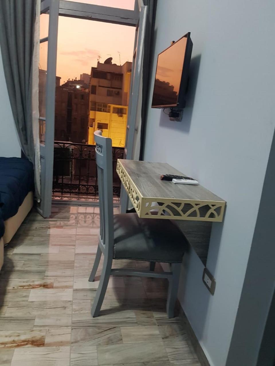 Australian Deluxe Hostel カイロ エクステリア 写真