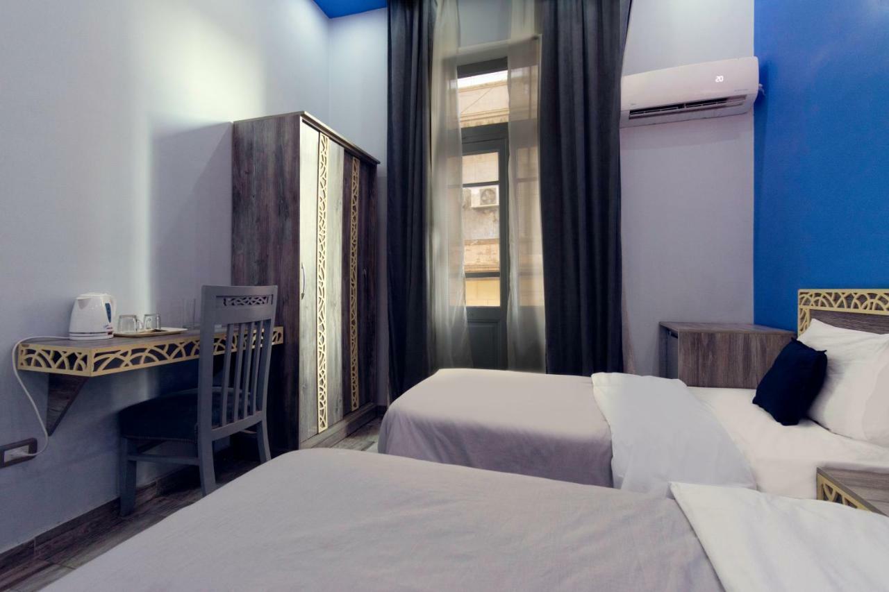 Australian Deluxe Hostel カイロ エクステリア 写真